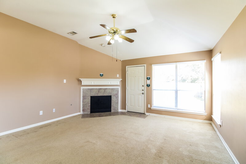 1,860/Mo, 21502 Broadstone Dr Katy, TX 77449 Living Room View 2