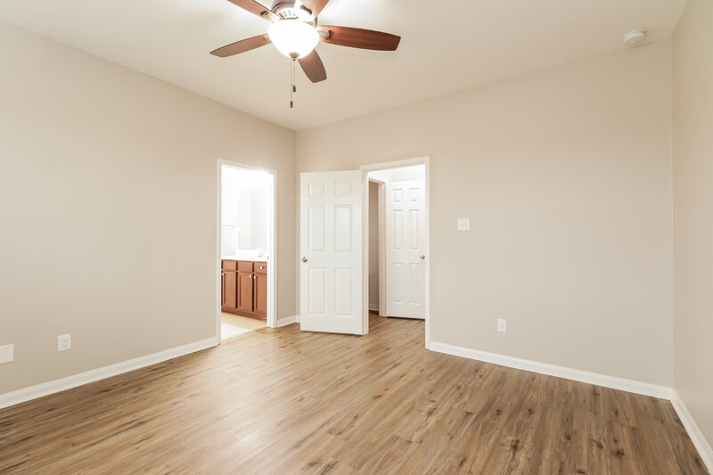 1,990/Mo, 31003 E Lost Creek Blvd Magnolia, TX 77355 Main Bedroom View