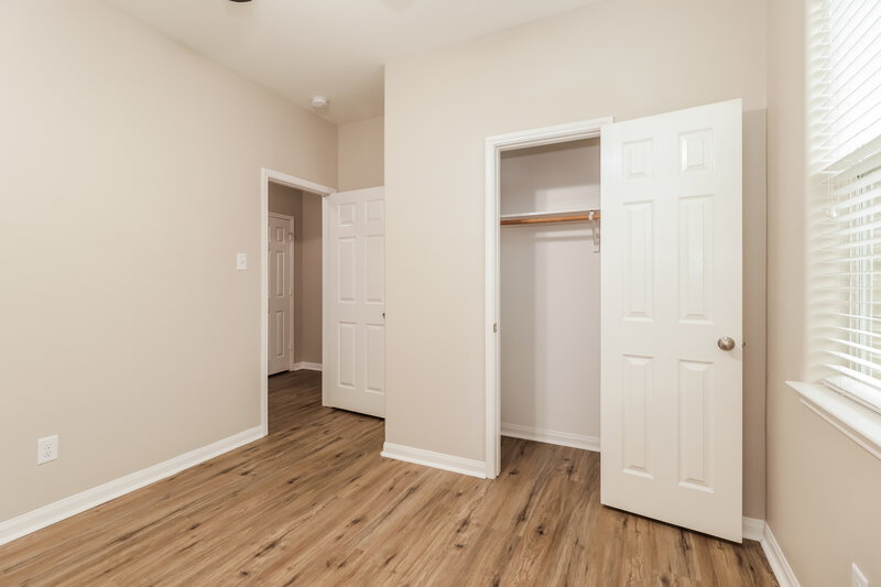1,990/Mo, 31003 E Lost Creek Blvd Magnolia, TX 77355 Bedroom View