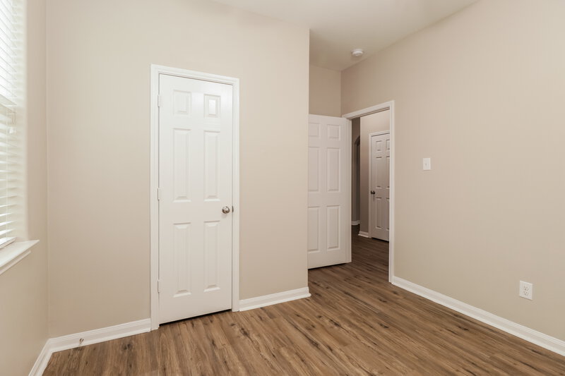 1,990/Mo, 31003 E Lost Creek Blvd Magnolia, TX 77355 Bedroom View 2