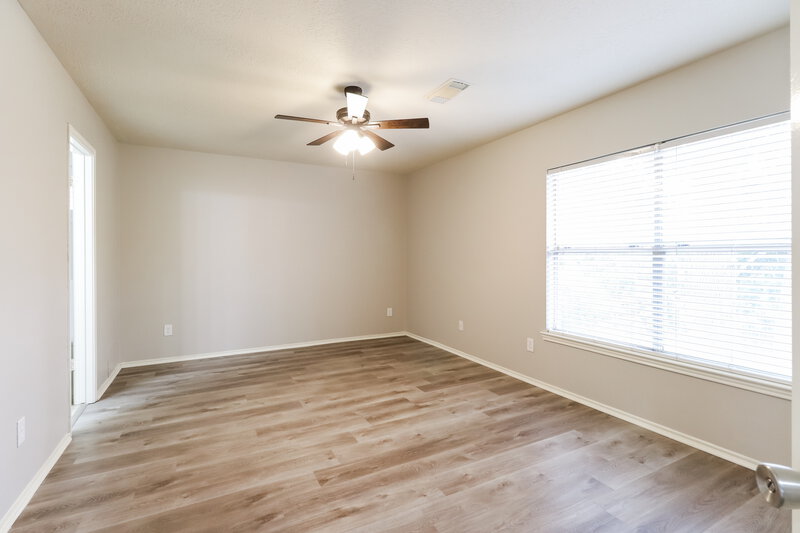 1,790/Mo, 18734 Cleeve Close Humble, TX 77346 Main Bedroom View