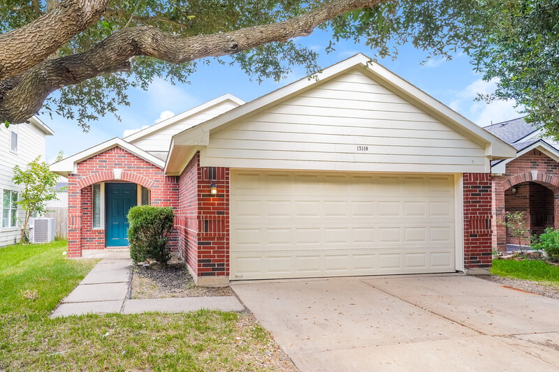 1,770/Mo, 13118 Kingston Point Ln Houston, TX 77047 Front View