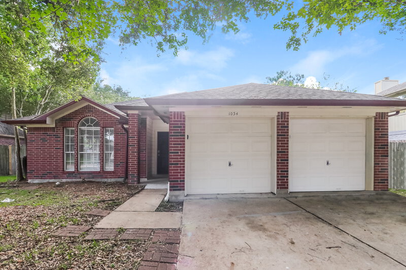 2,010/Mo, 1034 Canterbury Dr Pearland, TX 77584 External View