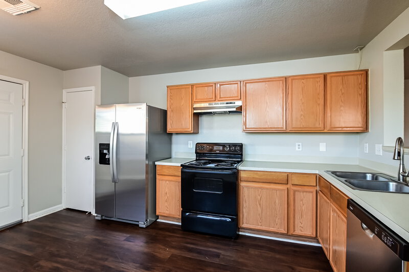 1,800/Mo, 20639 Tealbrook Dr Cypress, TX 77433 Kitchen View 2