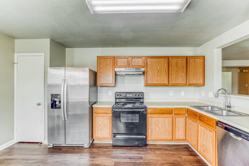 1,910/Mo, 20639 Tealbrook Dr Cypress, TX 77433 Kitchen View 2