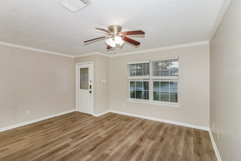 1,640/Mo, 1014 Vera Cruz Dr Rosenberg, TX 77471 Living Room View