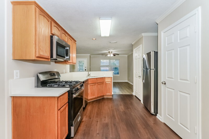 1,640/Mo, 1014 Vera Cruz Dr Rosenberg, TX 77471 Kitchen View 2