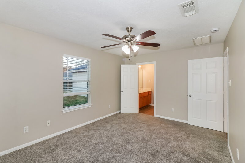 1,640/Mo, 1014 Vera Cruz Dr Rosenberg, TX 77471 Main Bedroom View