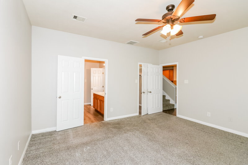 2,430/Mo, 19542 Otter Trail Ct Katy, TX 77449 Main Bedroom View 2