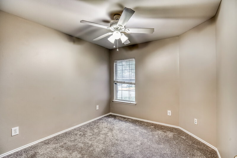 1,735/Mo, 12114 English Brook Cir Humble, TX 77346 Bedroom View