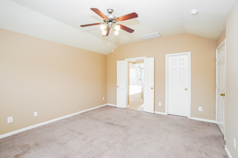 2,015/Mo, 19615 Buckland Park Dr Katy, TX 77449 Main Bedroom View 2