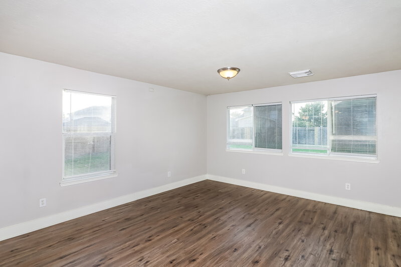 1,765/Mo, 7431 Leightonfield Ct Cypress, TX 77433 Dining Room View