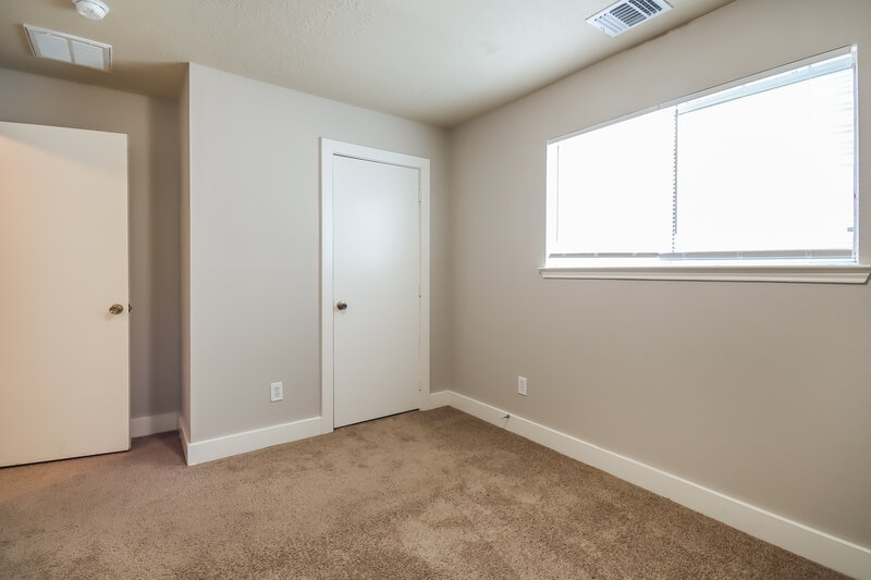 1,750/Mo, 7431 Leightonfield Ct Cypress, TX 77433 Bedroom View 2