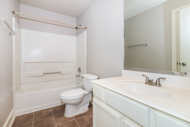 1,765/Mo, 7431 Leightonfield Ct Cypress, TX 77433 Bathroom View