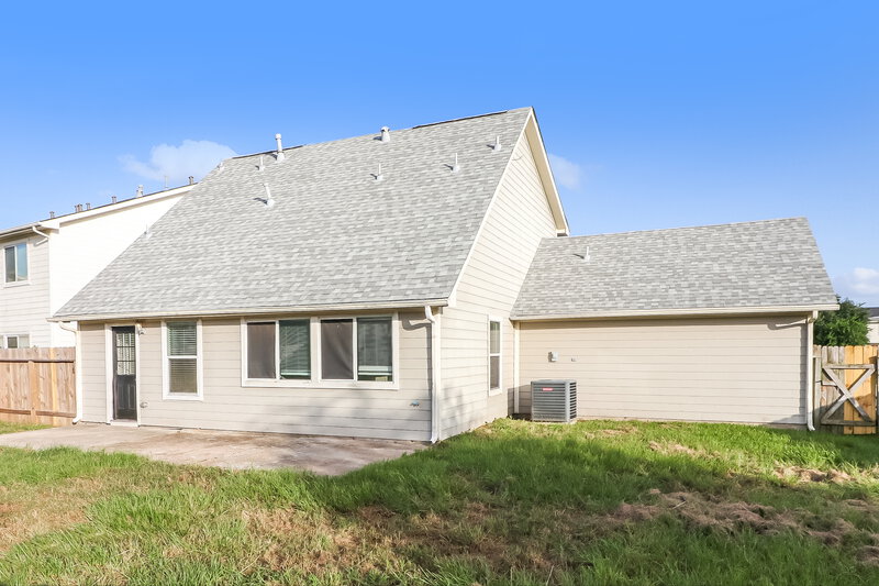 1,765/Mo, 7431 Leightonfield Ct Cypress, TX 77433 Rear View
