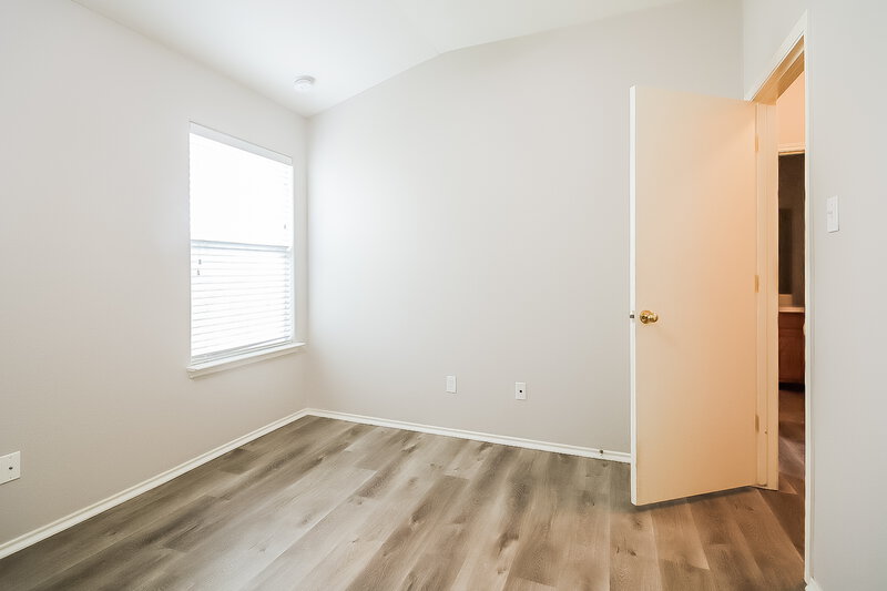 2,780/Mo, 8719 Sunset Pond Dr Tomball, TX 77375 Bedroom View 2