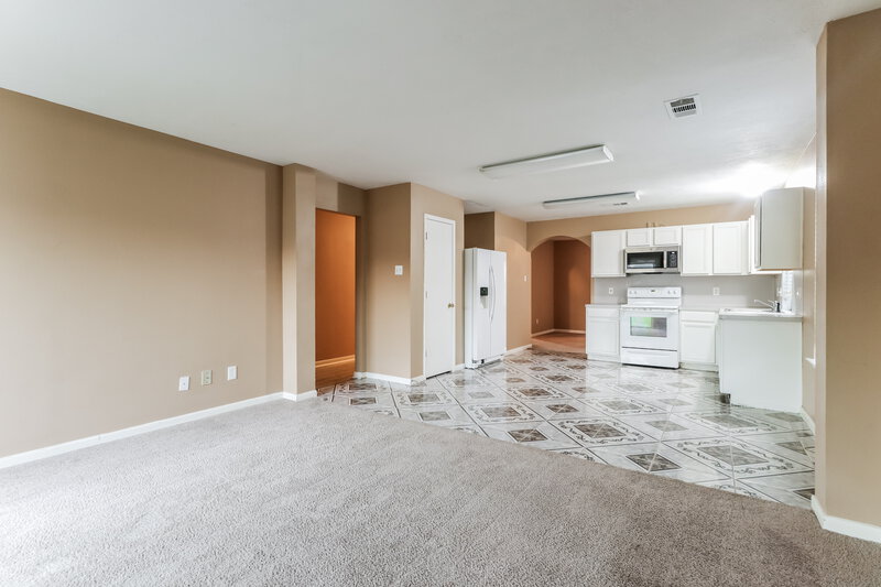 1,755/Mo, 11839 Rolling Stream Dr Tomball, TX 77375 Family Room View