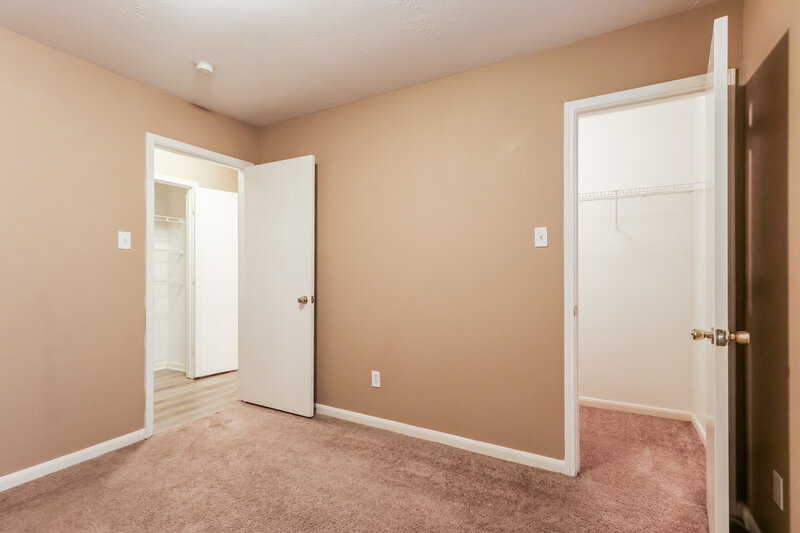 1,755/Mo, 11839 Rolling Stream Dr Tomball, TX 77375 Bedroom View