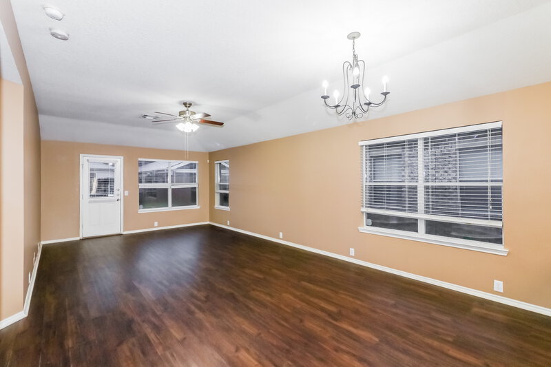 1,865/Mo, 5807 Baldwin Elm St Richmond, TX 77407 Living Room View