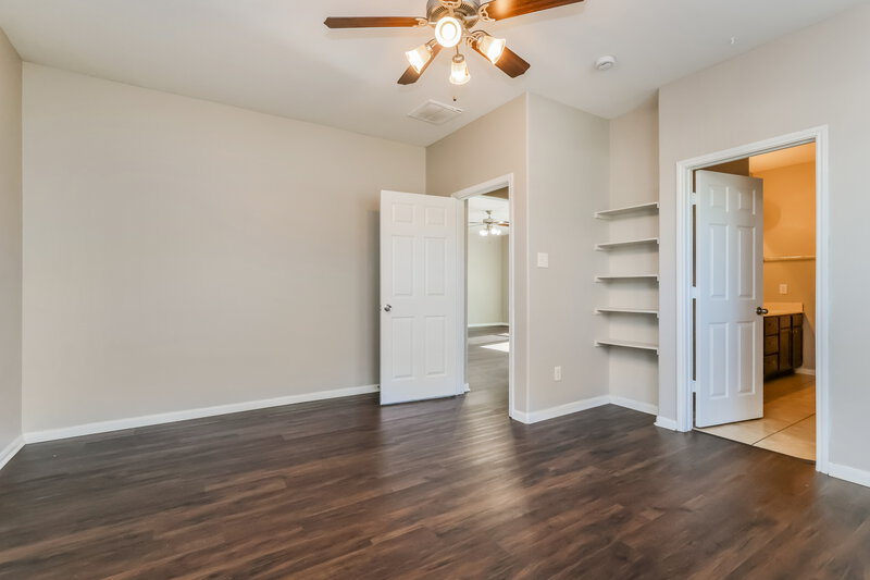 2,050/Mo, 17914 Seco Creek Ln Humble, TX 77396 Main Bedroom View 2