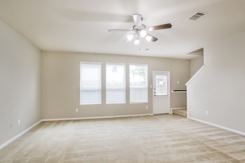 2,000/Mo, 18031 Seco Creek Ln Humble, TX 77396 Living Room View