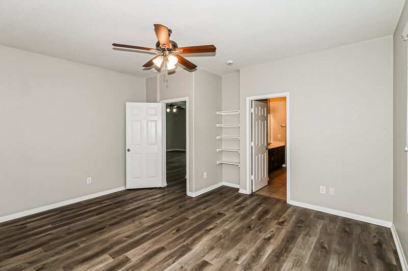 2,155/Mo, 17818 Aveleigh Ln Humble, TX 77396 Main Bedroom View 2