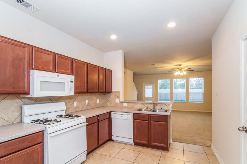 1,780/Mo, 10418 Fire Sage Dr Humble, TX 77396 Kitchenlarge View