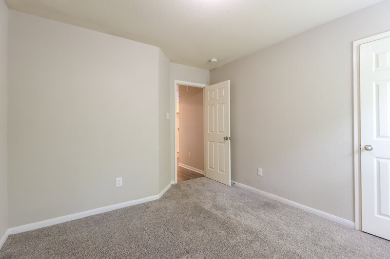 2,355/Mo, 10438 Fire Sage Dr Humble, TX 77396 Bedroom View 2