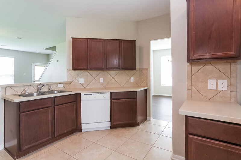 2,560/Mo, 17811 Prescott Green Cir Humble, TX 77396 Kitchen View
