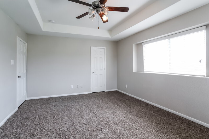 2,560/Mo, 17811 Prescott Green Cir Humble, TX 77396 Master Bedroom View