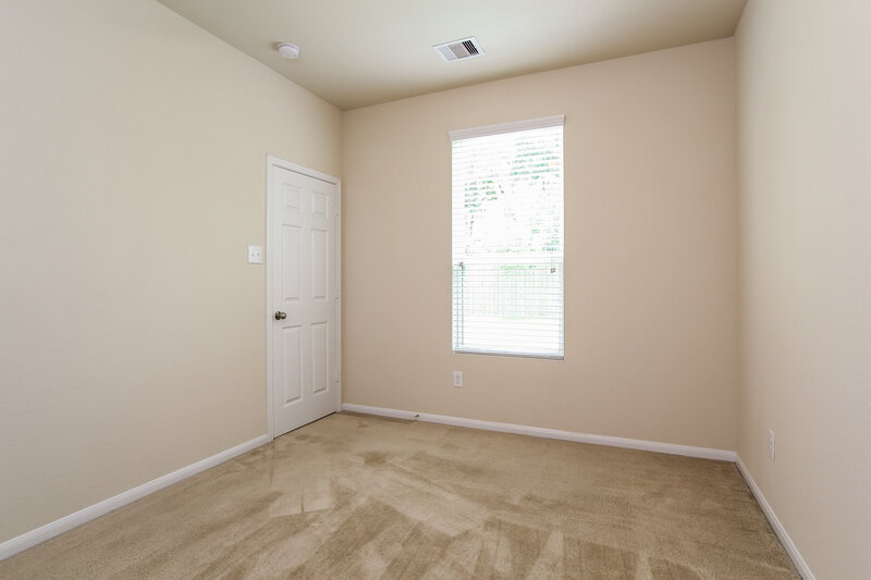 2,150/Mo, 10462 Fire Sage Dr Humble, TX 77396 Bedroom View 2