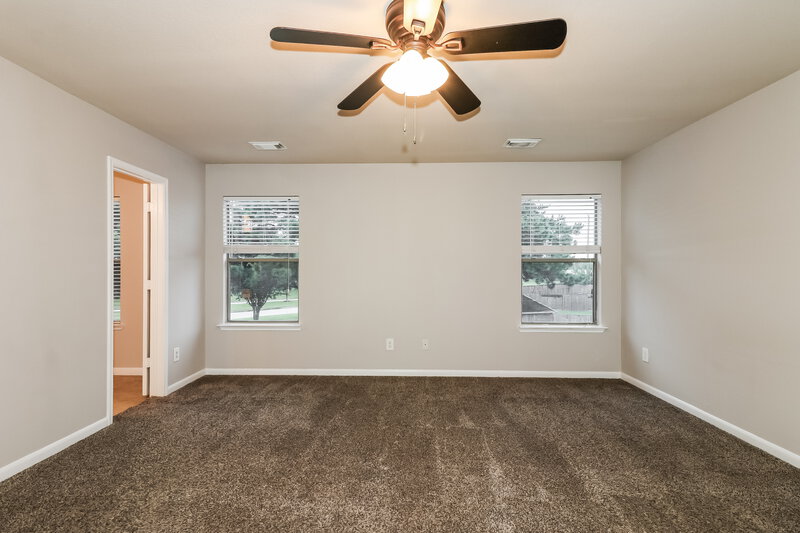 2,320/Mo, 6403 Misty Brook Bend Ct Spring, TX 77379 Main Bedroom View