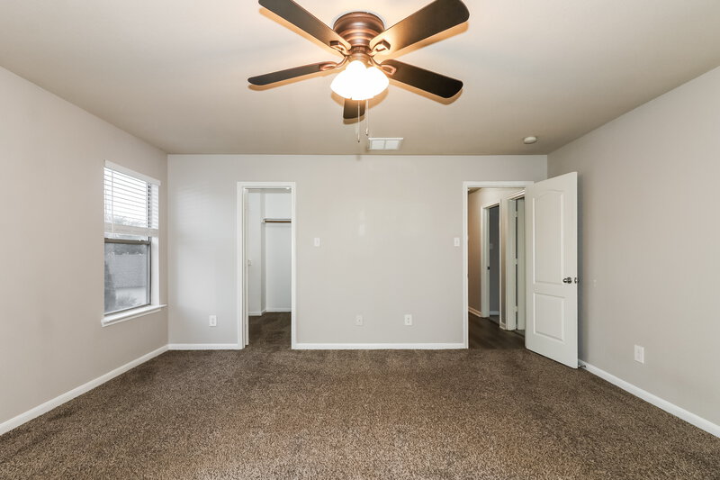 2,320/Mo, 6403 Misty Brook Bend Ct Spring, TX 77379 Main Bedroom View 2