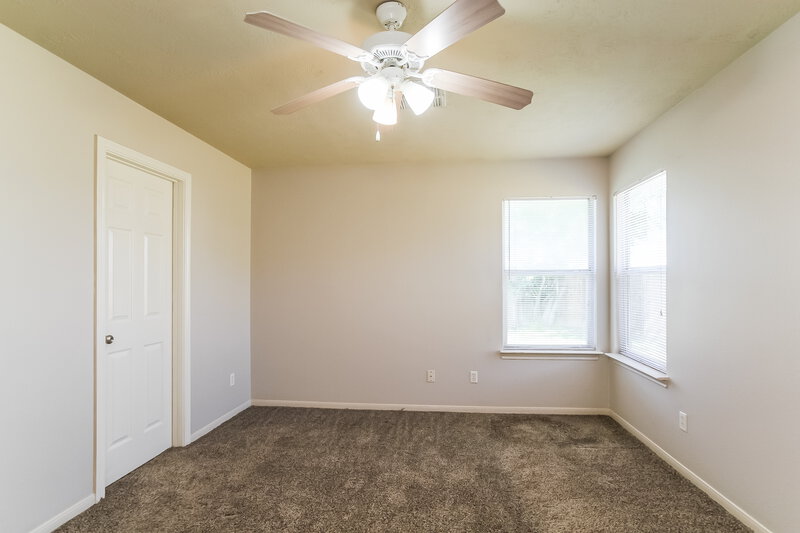 1,855/Mo, 19618 Winston Hill Dr Cypress, TX 77433 Main Bedroom View