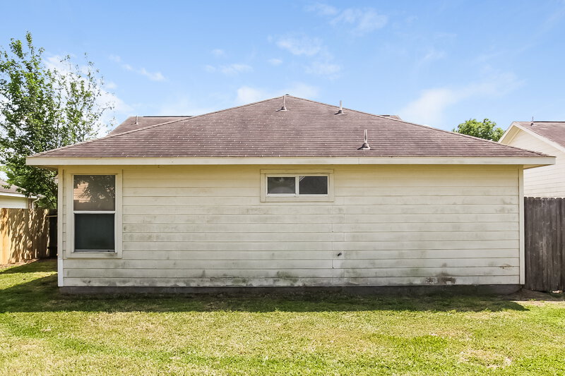 1,855/Mo, 19618 Winston Hill Dr Cypress, TX 77433 Rear View