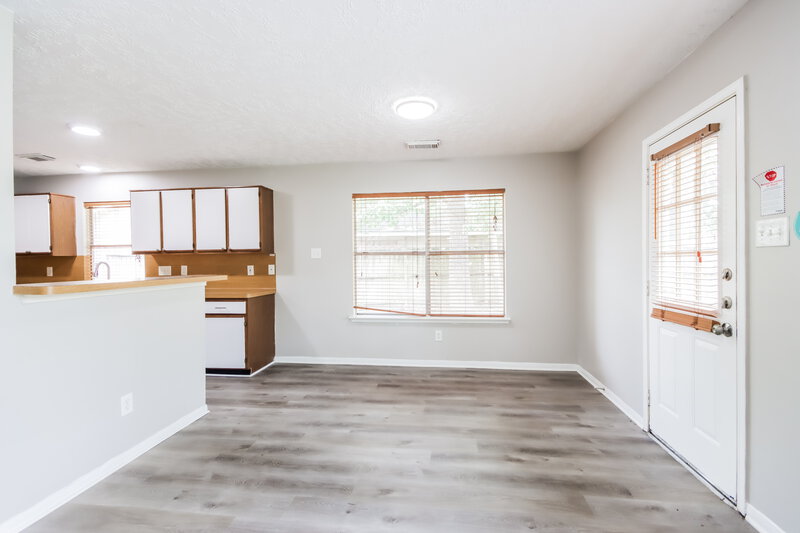 0/Mo, 3910 Oaktrace Dr Humble, TX 77396 Breakfast Nook View