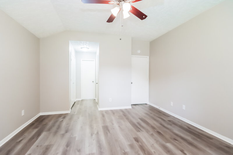 0/Mo, 3910 Oaktrace Dr Humble, TX 77396 Main Bedroom View