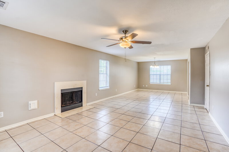 1,930/Mo, 8206 Holmwood Dr Houston, TX 77040 Living Room View