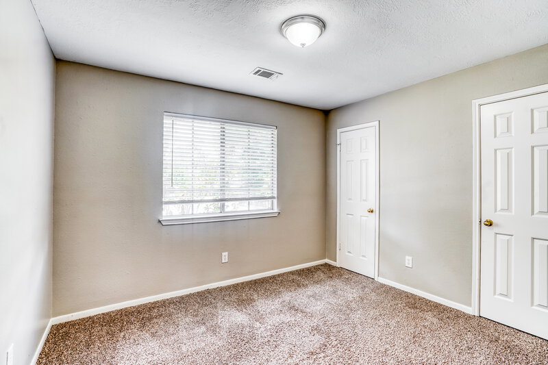 1,930/Mo, 8206 Holmwood Dr Houston, TX 77040 Bedroom View
