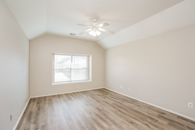 2,115/Mo, 12910 Hunters Field Ln Houston, TX 77044 Main Bedroom View
