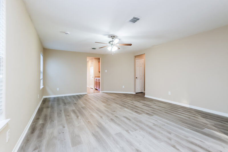 1,810/Mo, 21639 Kingston Terrace Ln Spring, TX 77379 Living Room View