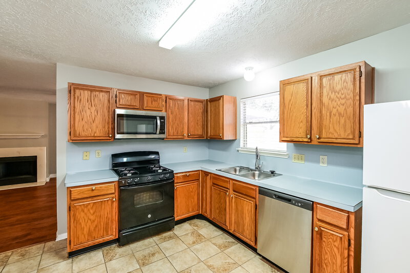 1,715/Mo, 28710 Raestone St Spring, TX 77386 Kitchen View 2