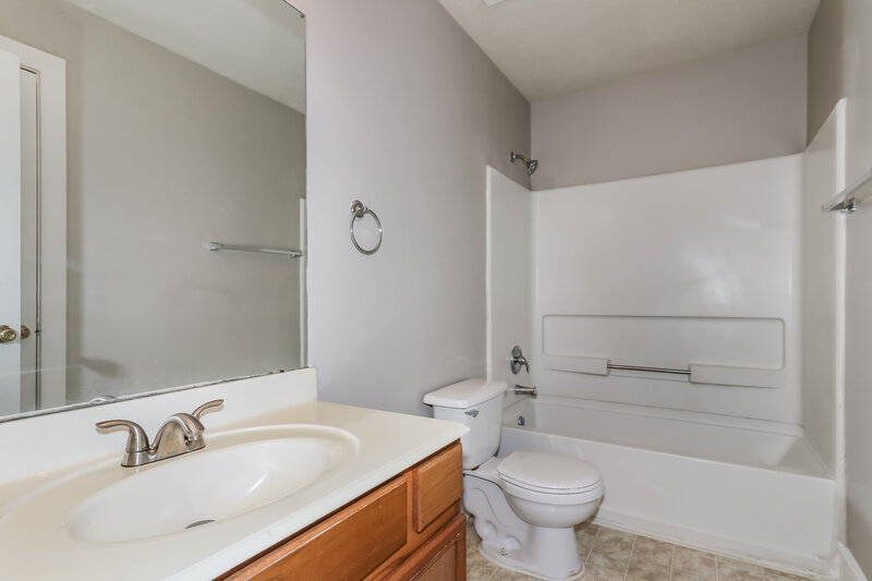 1,810/Mo, 19806 Falcon Hill Ct Cypress, TX 77433 Bathroom View