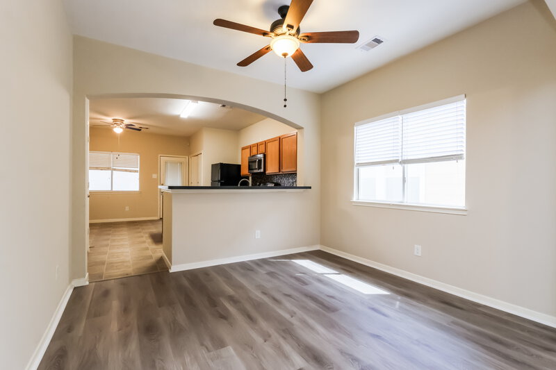 1,755/Mo, 21735 Grassy Hill Ln Spring, TX 77388 Dining Room View 2