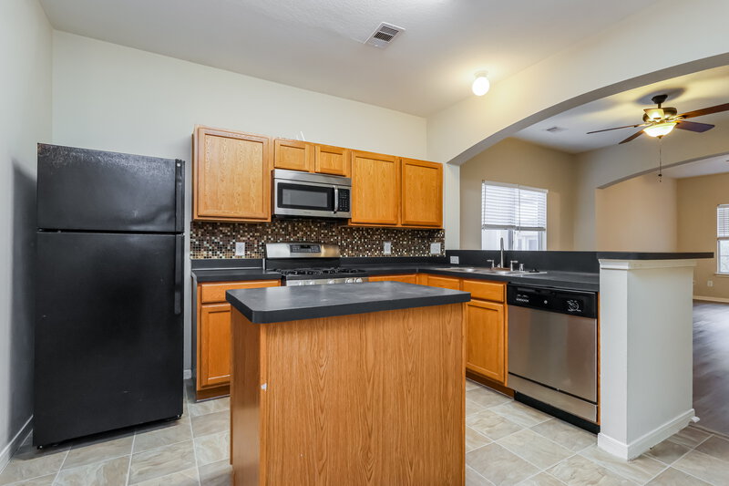 1,755/Mo, 21735 Grassy Hill Ln Spring, TX 77388 Kitchen View