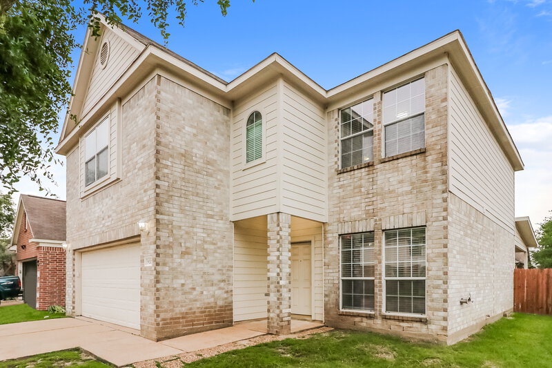 2,200/Mo, 19202 Buckeye Ridge Way Houston, TX 77084 Front View