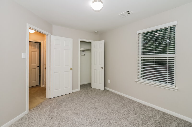 2,040/Mo, 13054 Rose Landing Dr Houston, TX 77070 Bedroom View 3