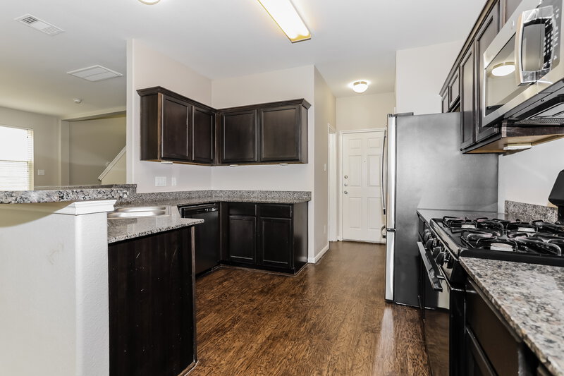 2,140/Mo, 13042 Rose Landing Dr Houston, TX 77070 Kitchen View