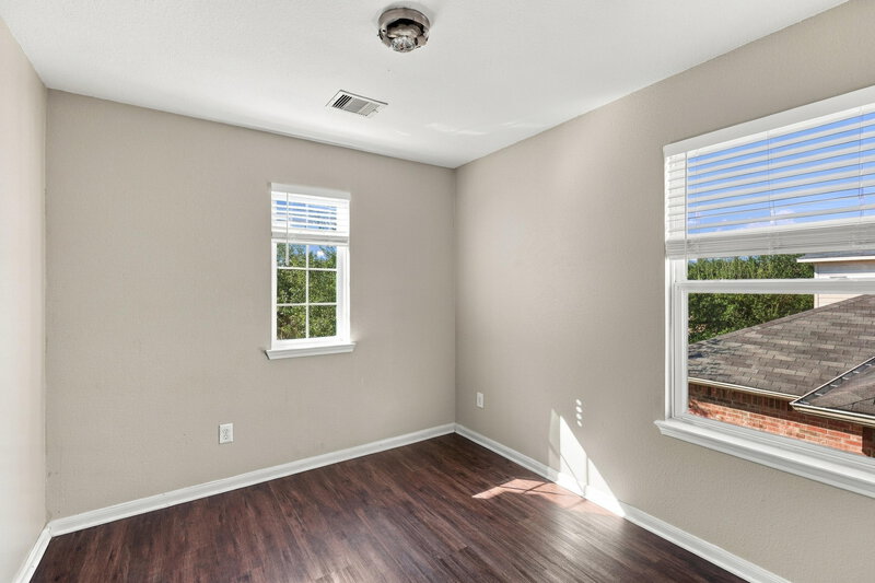 2,040/Mo, 13042 Rose Landing Dr Houston, TX 77070 Bedroom View 3