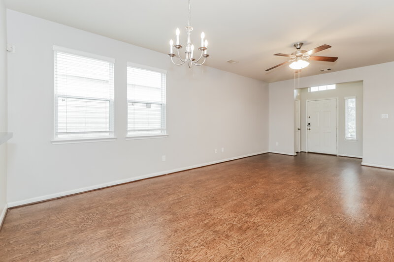 2,170/Mo, 9446 Green Mills Dr Houston, TX 77070 Dining Room View